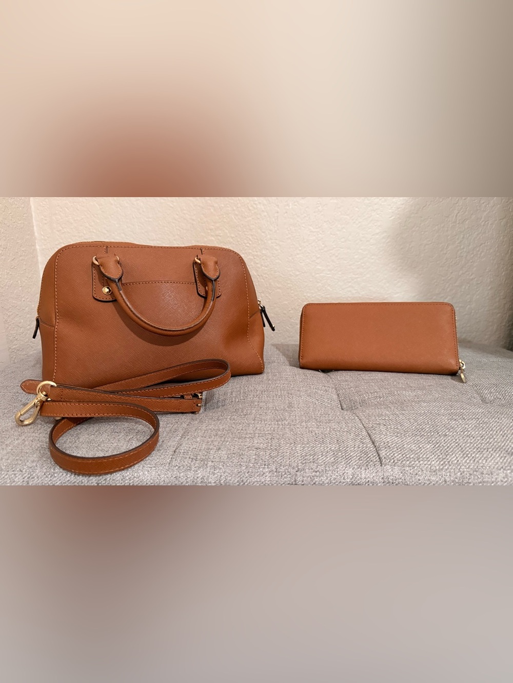 Michael Kors purse and wallet - Picture 2 of 2